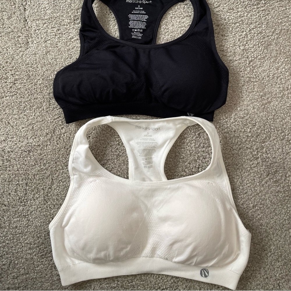 Sports bra